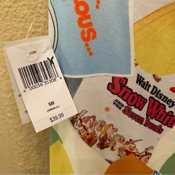 NWT~DISNEY Classic Sleeping Beauty, Snow White, Dumbo, Etc..Graphic Leggings-S - Picture 7 of 8